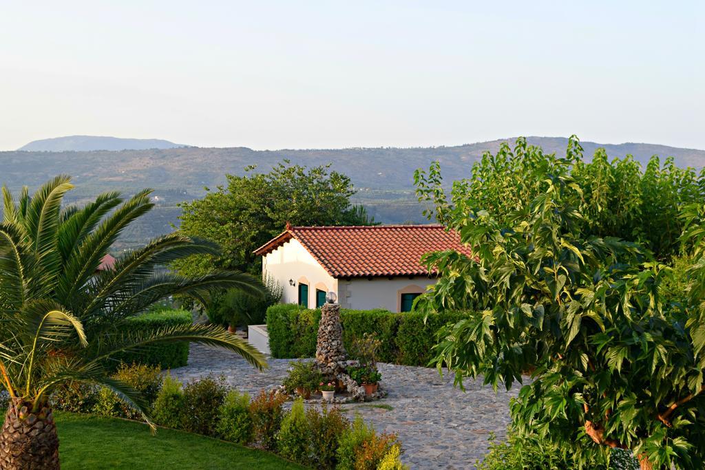 Aspalathos Villas Fílippos エクステリア 写真