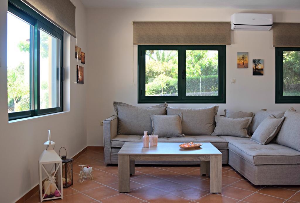 Aspalathos Villas Fílippos エクステリア 写真